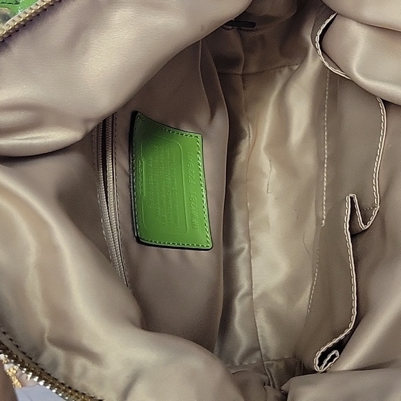 Coach Cream and Green Shoulder Bag Signature Monogram Preloved M1281 F22941 - Picture 6 of 10